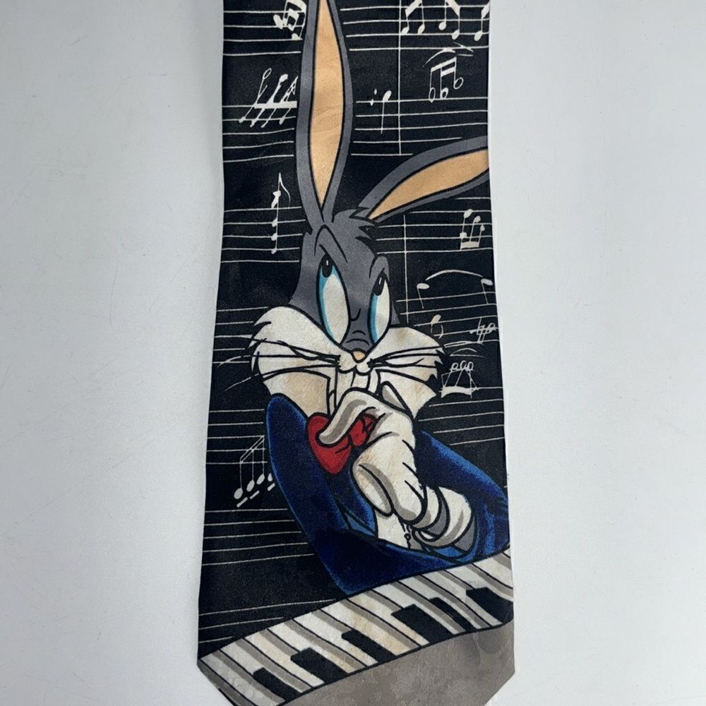 Vintage Looney Tunes Tie Bugs Bunny with Music Notes and Keyboard